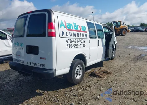 2017 GMC Savana 2500 Work Van z USA, uszkodzony, nr VIN 1GTW7AFG9H1117887